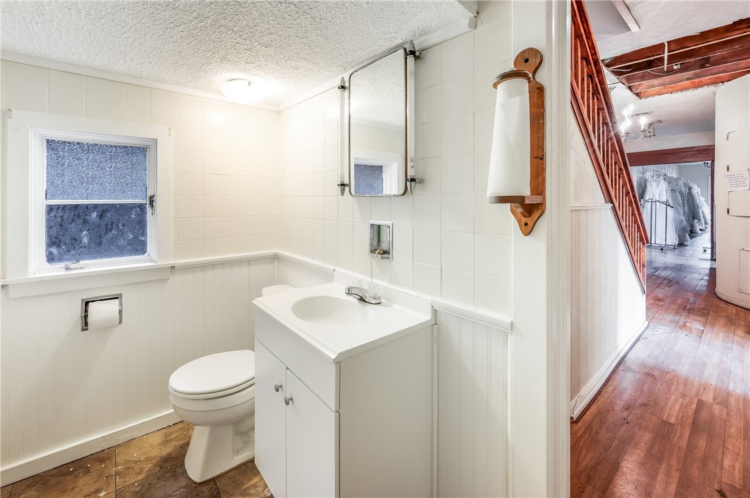 Sharon, Pennsylvania 16146, United States, ,Commercial,Contingent,38697