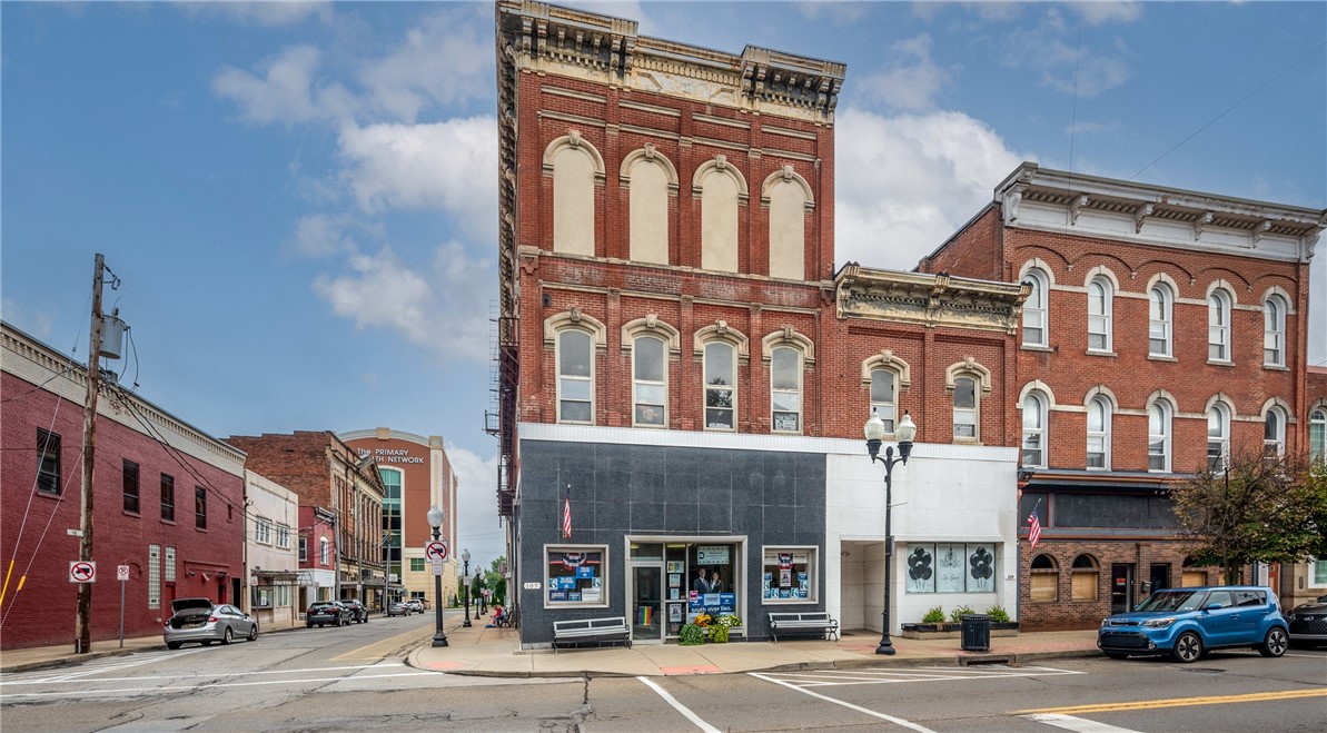 Sharon, Pennsylvania 16146, United States, ,Commercial,Contingent,38697