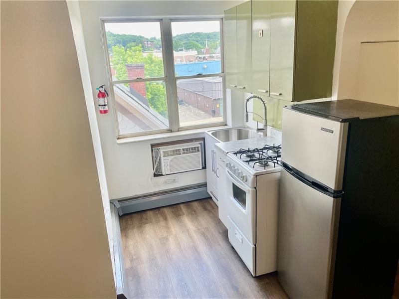 City Of But NW, Pennsylvania 16001, United States, ,Residential,Contingent,4639