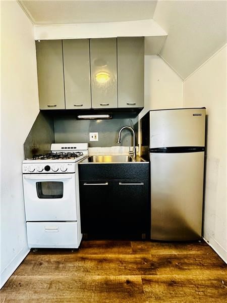 City Of But NW, Pennsylvania 16001, United States, ,Residential,Contingent,4639