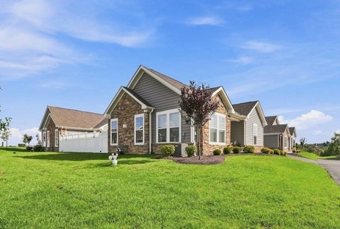 Photo for 125 Village Lane 4B