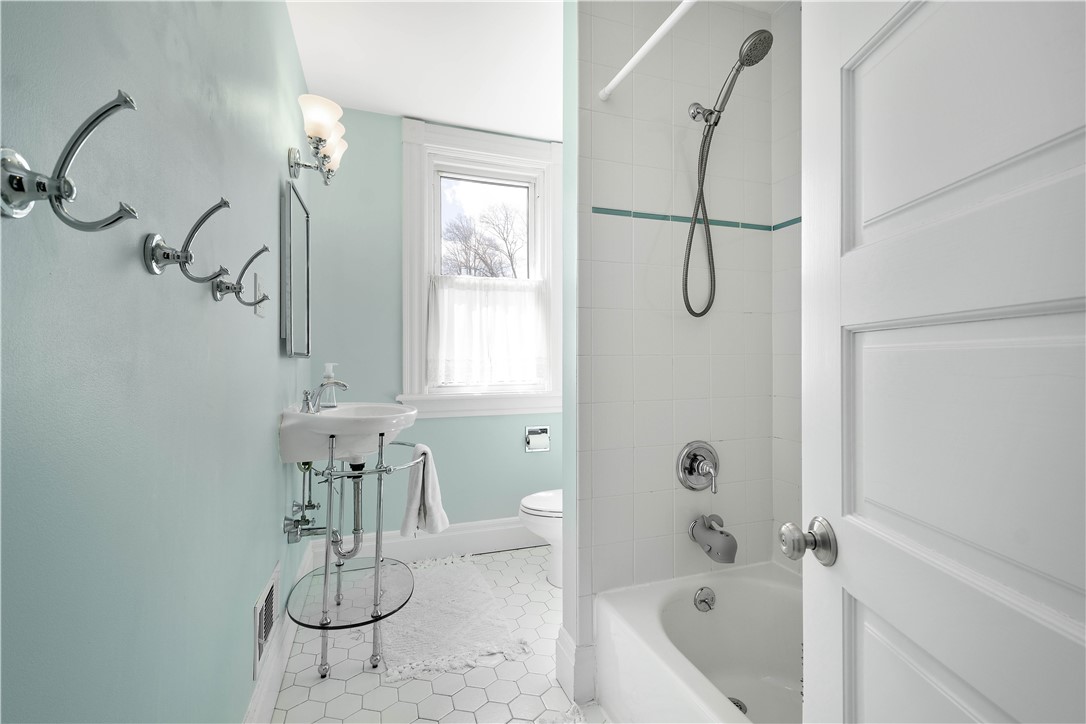 419 Oliver Rd Rd, Edgeworth, Pennsylvania image 25