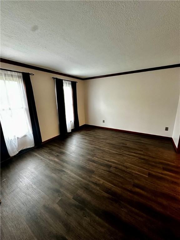 Seven Fields Boro, Pennsylvania 16046, United States, 4 Bedrooms Bedrooms, ,3 BathroomsBathrooms,Residential,Active,139323