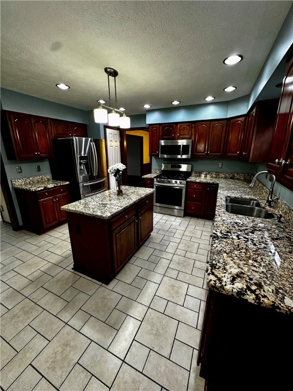 Seven Fields Boro, Pennsylvania 16046, United States, 4 Bedrooms Bedrooms, ,3 BathroomsBathrooms,Residential,Active,139323
