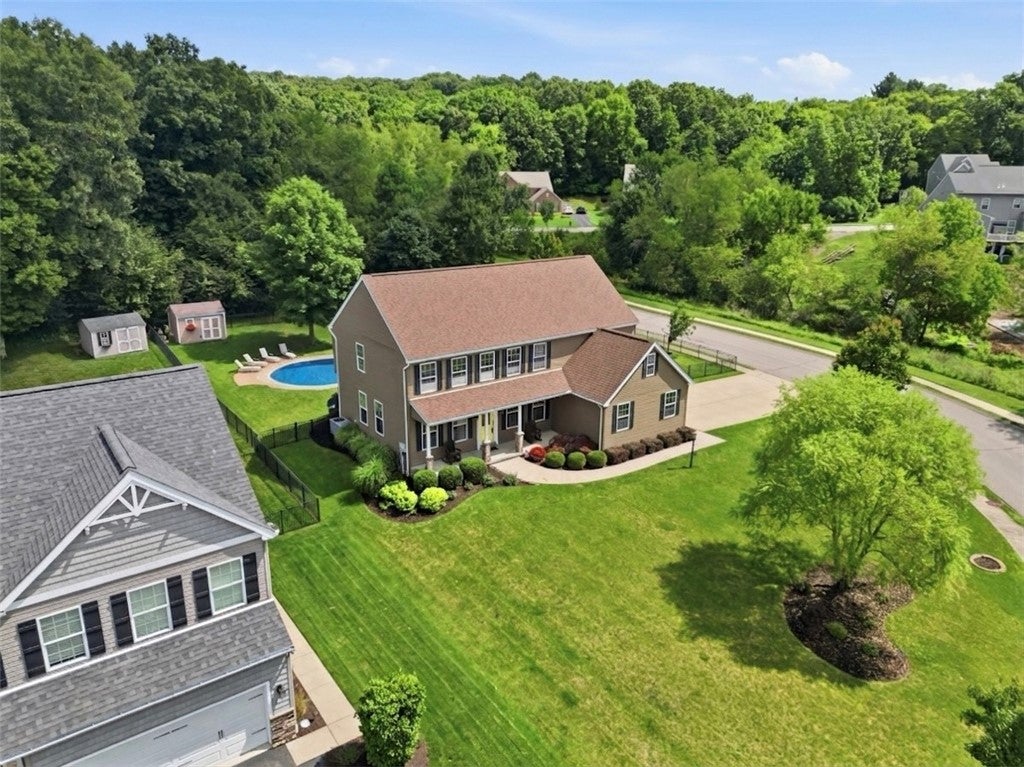 1210 Pin Oak Court
