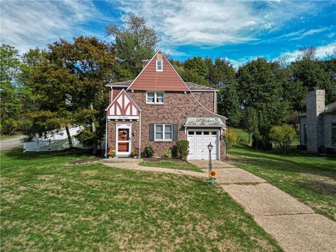 Photo of 356 Goldsmith Rd, Pittsburgh, PA 15237 (MLS # 1724196)