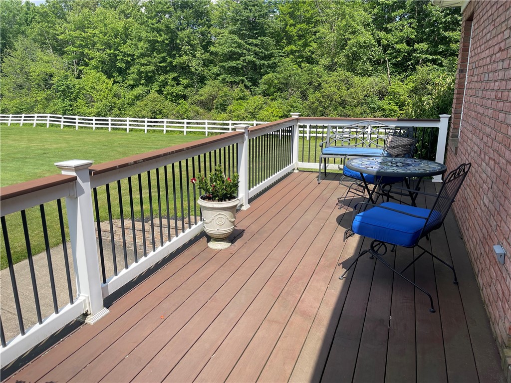 Hermitage, Pennsylvania 16148, United States, 4 Bedrooms Bedrooms, ,5 BathroomsBathrooms,Residential,Active,85540