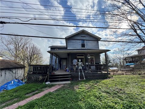 Homes For Sale - 111 Old National Pike<br/> Washington County, Brownsville, PA 15417