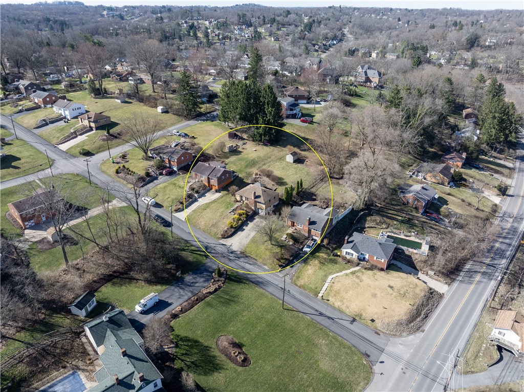 12 Alton Drive Dr, Bethel Park, Pennsylvania image 3