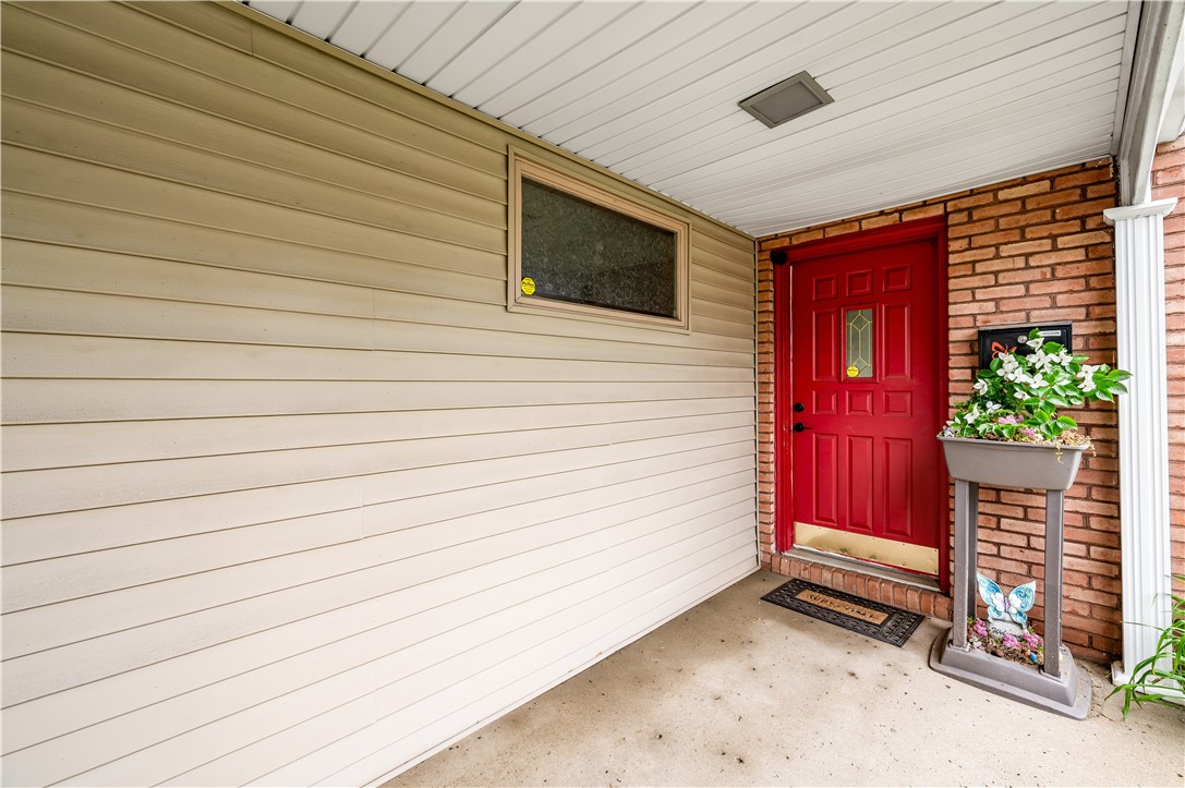 143 E Wallace Ave.