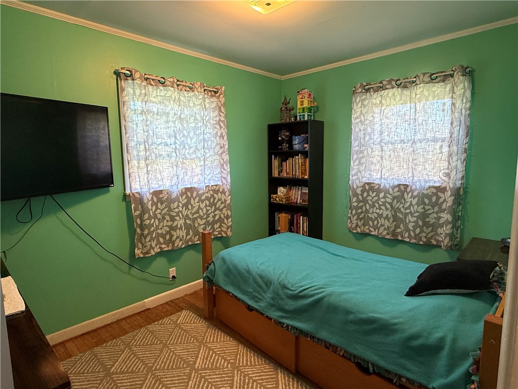 Parker, Pennsylvania 16049, United States, 3 Bedrooms Bedrooms, ,2 BathroomsBathrooms,Residential,Contingent,116565