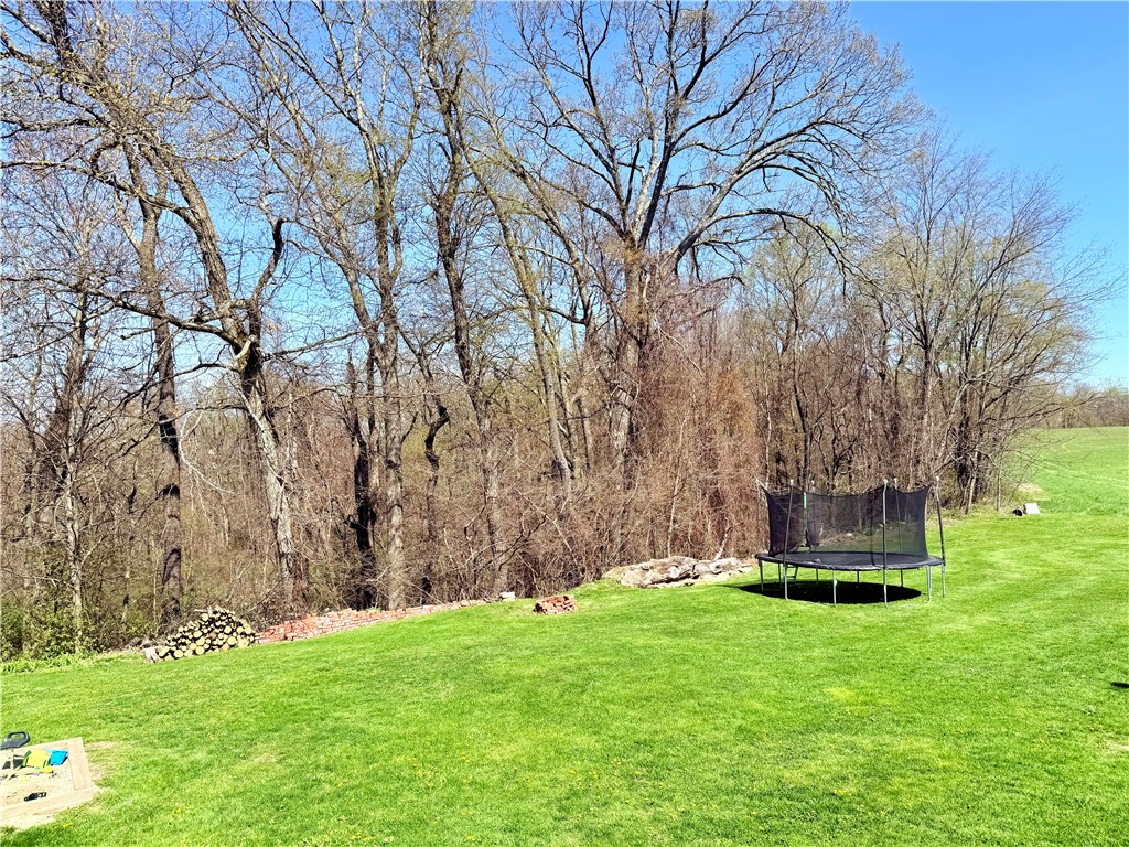 Parker, Pennsylvania 16049, United States, 3 Bedrooms Bedrooms, ,2 BathroomsBathrooms,Residential,Contingent,116565