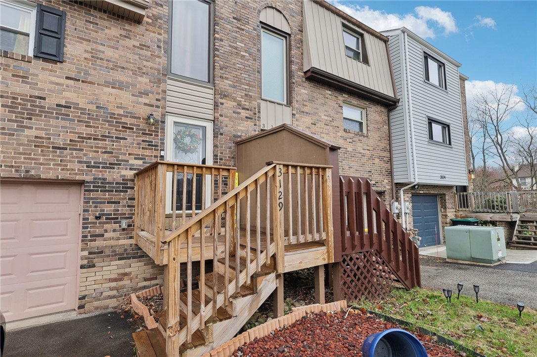 3129 Cheltenham Court