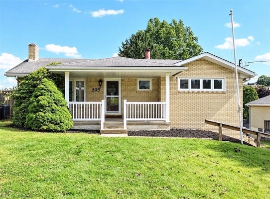 205 HIGHLAND DR, ELIZABETH, PA 15037 - Image 0b0a74fbc01fc508b900552b656b281d/1493049329