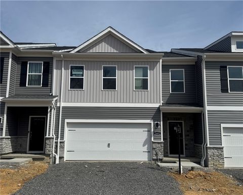 Photo of 3402 Maple Crest Court, Twp of But SW, PA 16001 (MLS # 1745234)