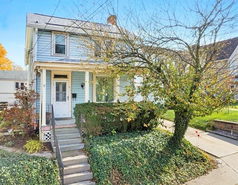 617 Maple Street St, Coraopolis, Pennsylvania image 1