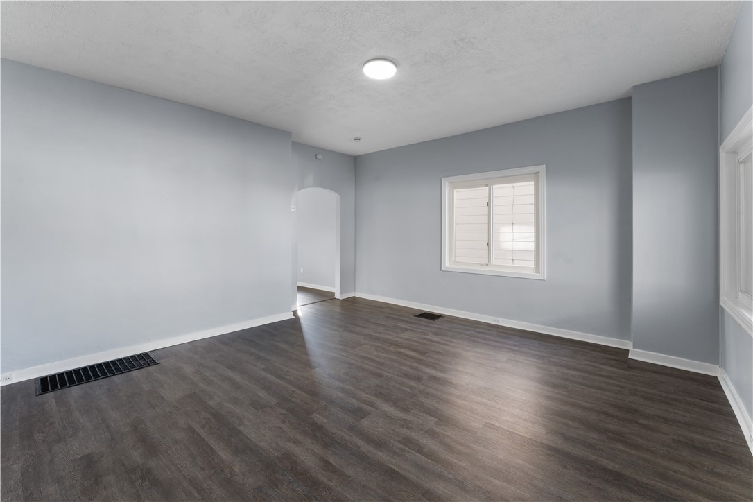 418 25th St St, McKeesport, Pennsylvania image 47