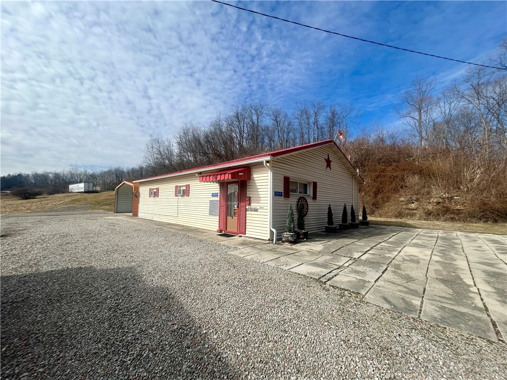 109 Creek Rd Rd, Brownsville, Pennsylvania image 2