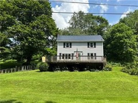 Photo of 944 Van Gorder Mill Rd, Ellwood City, PA 16117 (MLS # 1728942)