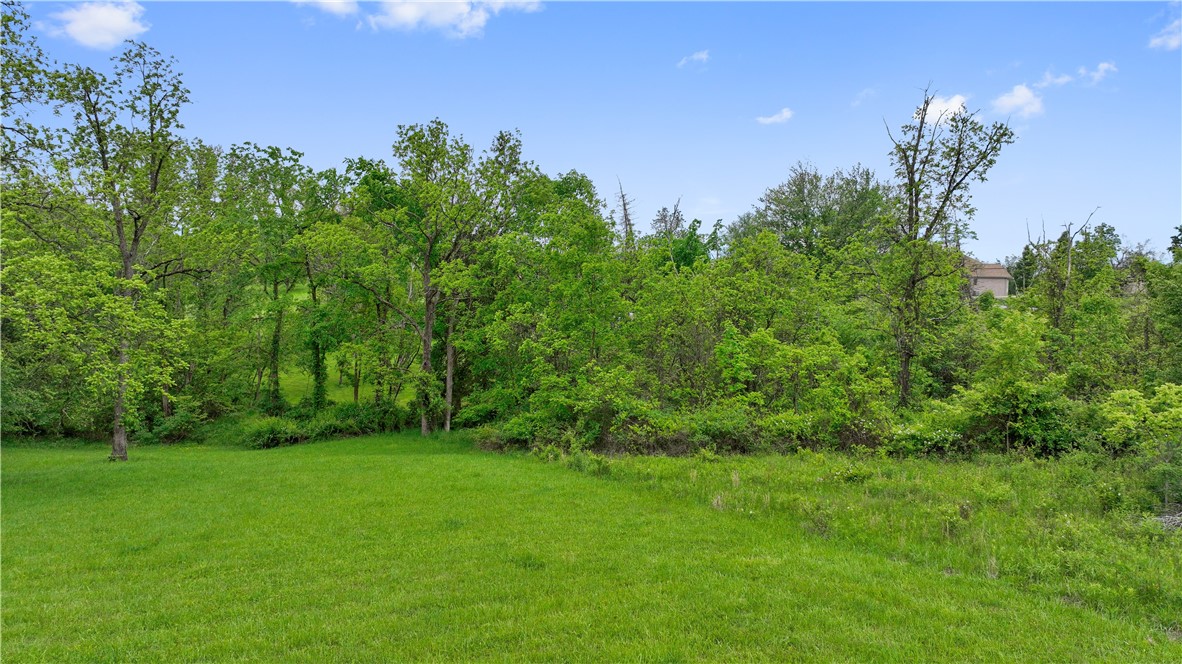 North Strabane, Pennsylvania 15330, United States, 2 Bedrooms Bedrooms, ,1 BathroomBathrooms,Residential,Active,91442