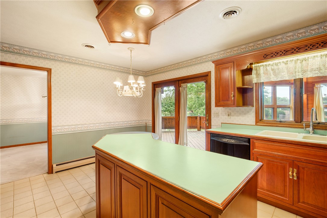 Somerset Twp, Pennsylvania 15501, United States, 4 Bedrooms Bedrooms, ,3 BathroomsBathrooms,Residential,Active,171211