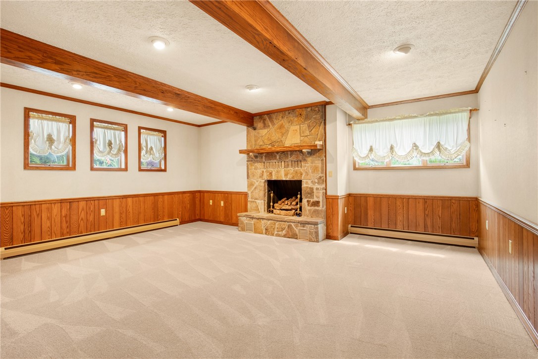 Somerset Twp, Pennsylvania 15501, United States, 4 Bedrooms Bedrooms, ,3 BathroomsBathrooms,Residential,Active,171211