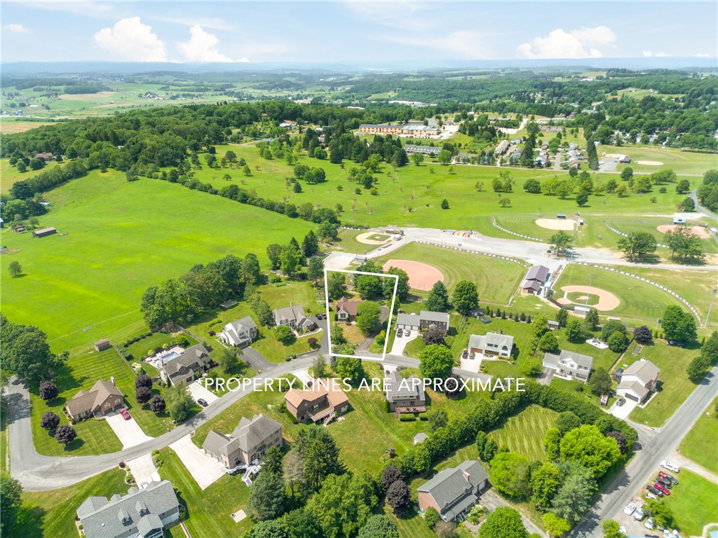 Somerset Twp, Pennsylvania 15501, United States, 4 Bedrooms Bedrooms, ,3 BathroomsBathrooms,Residential,Active,171211