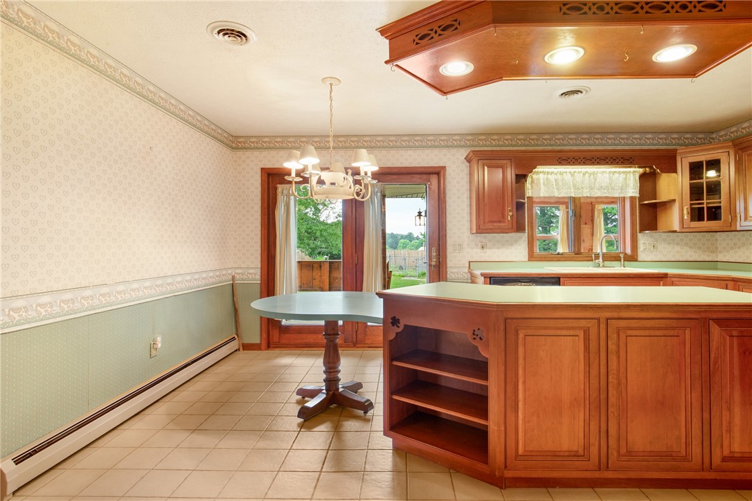 Somerset Twp, Pennsylvania 15501, United States, 4 Bedrooms Bedrooms, ,3 BathroomsBathrooms,Residential,Active,171211