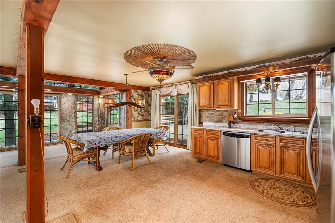 2205 Maureen Drive Dr, South Park, Pennsylvania image 18