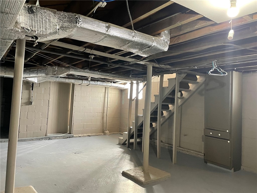 N Versailles, Pennsylvania 15137, United States, 2 Bedrooms Bedrooms, ,1 BathroomBathrooms,Residential,Active,16341