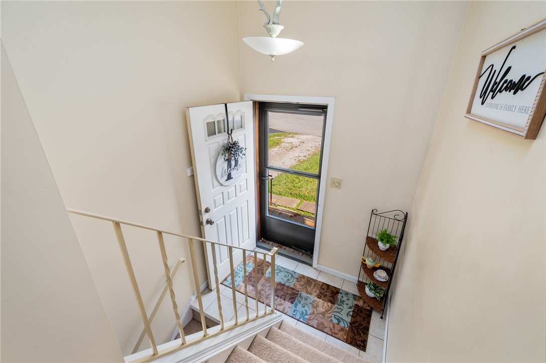 Hampton, Pennsylvania 15044, United States, 2 Bedrooms Bedrooms, ,2 BathroomsBathrooms,Residential,Active,188899