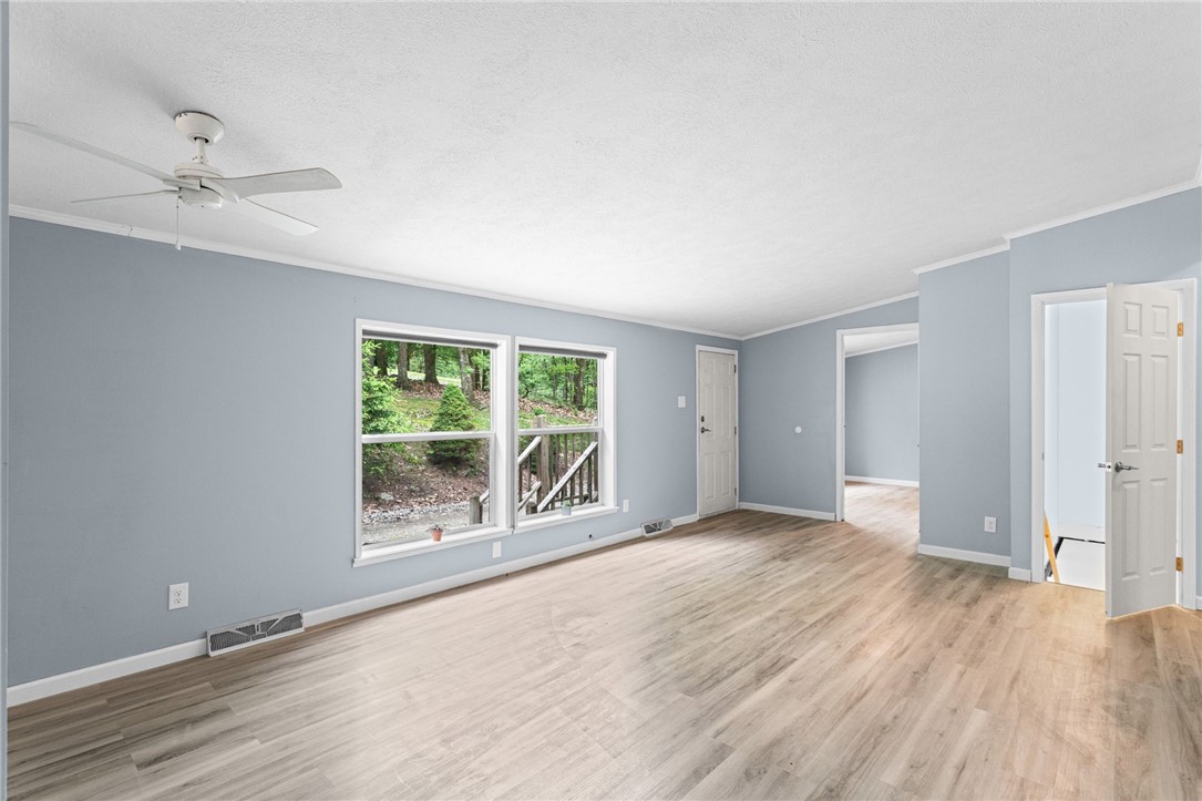 107 Erbes Ln