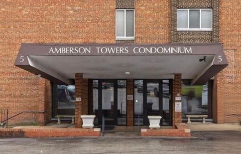 Photo of 5 Bayard Rd #514, Pittsburgh, PA 15213 (MLS # 1744826)