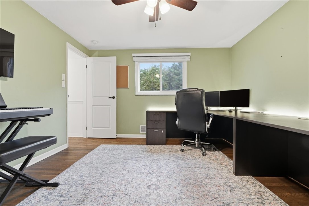 Forest Hills Boro, Pennsylvania 15221, United States, 4 Bedrooms Bedrooms, ,3 BathroomsBathrooms,Residential,Active,232924