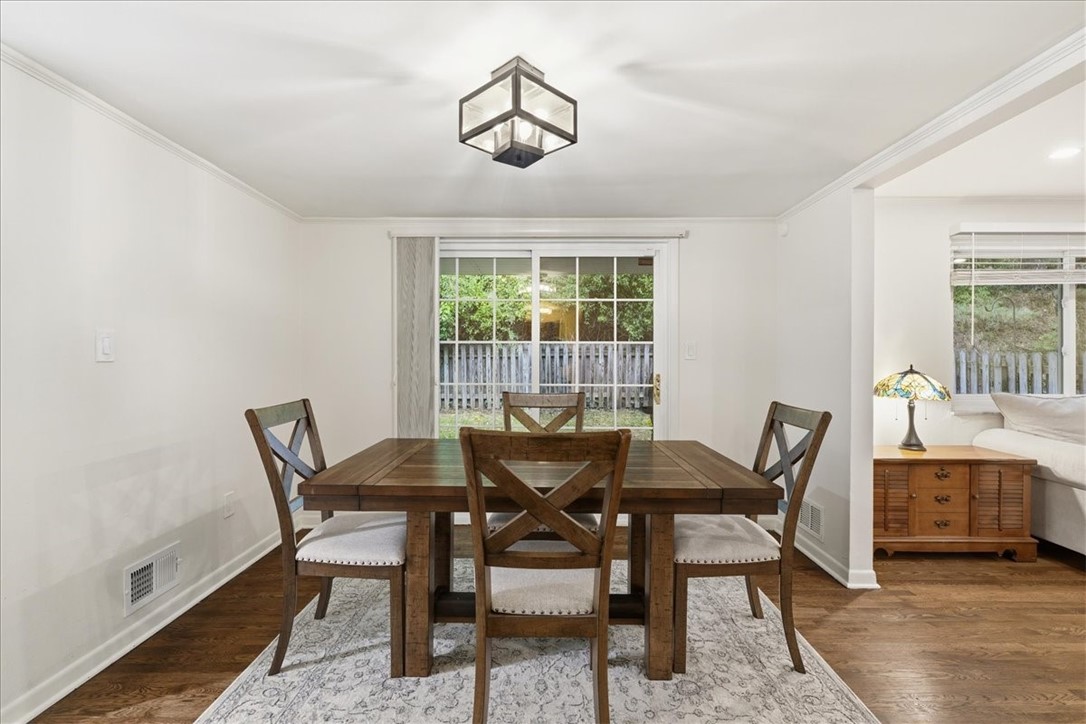 Forest Hills Boro, Pennsylvania 15221, United States, 4 Bedrooms Bedrooms, ,3 BathroomsBathrooms,Residential,Active,232924