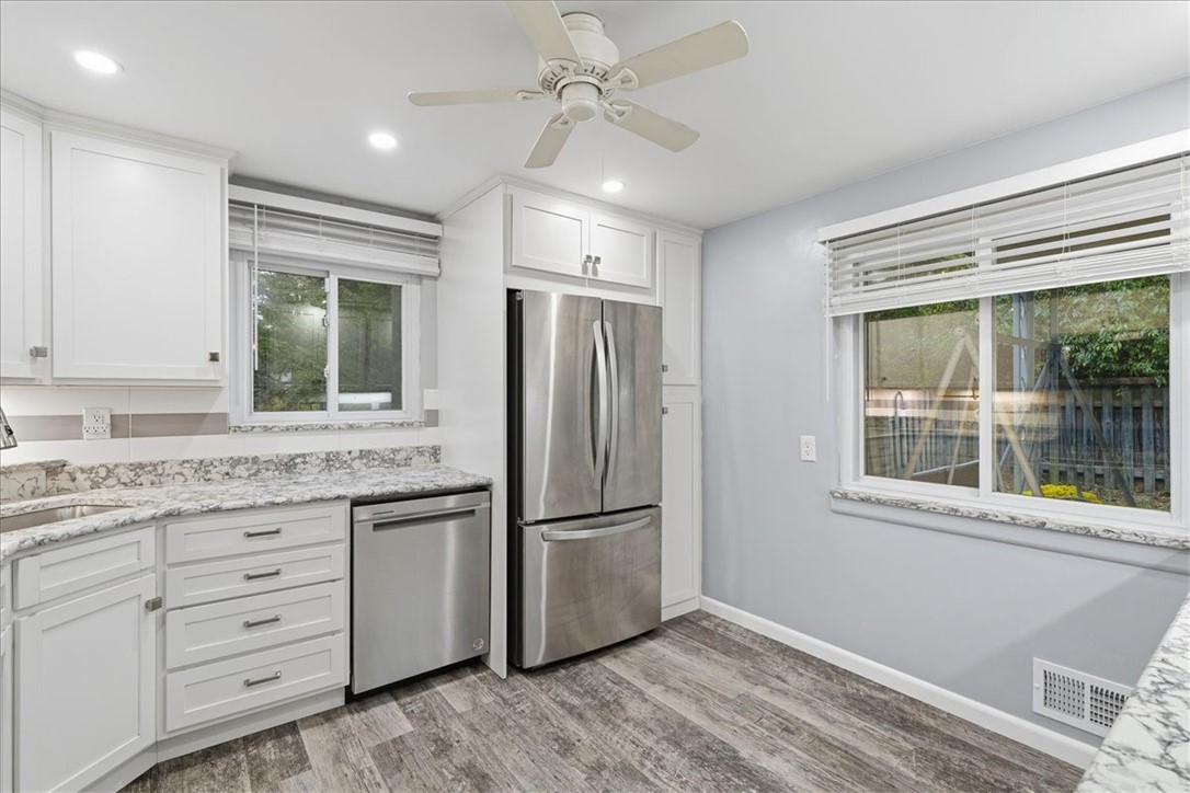 Forest Hills Boro, Pennsylvania 15221, United States, 4 Bedrooms Bedrooms, ,3 BathroomsBathrooms,Residential,Active,232924