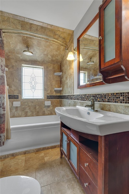 Chippewa Twp, Pennsylvania 15010, United States, 3 Bedrooms Bedrooms, ,2 BathroomsBathrooms,Residential,Active,129980