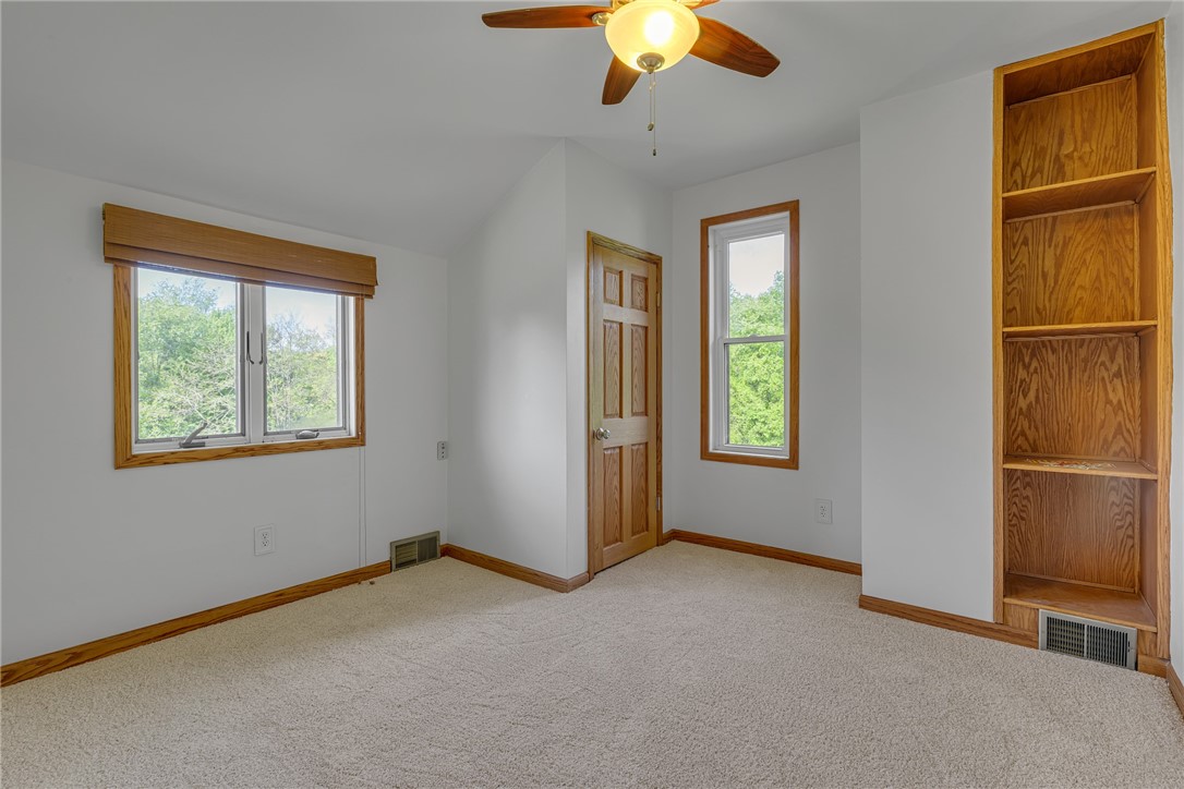 Chippewa Twp, Pennsylvania 15010, United States, 3 Bedrooms Bedrooms, ,2 BathroomsBathrooms,Residential,Active,129980