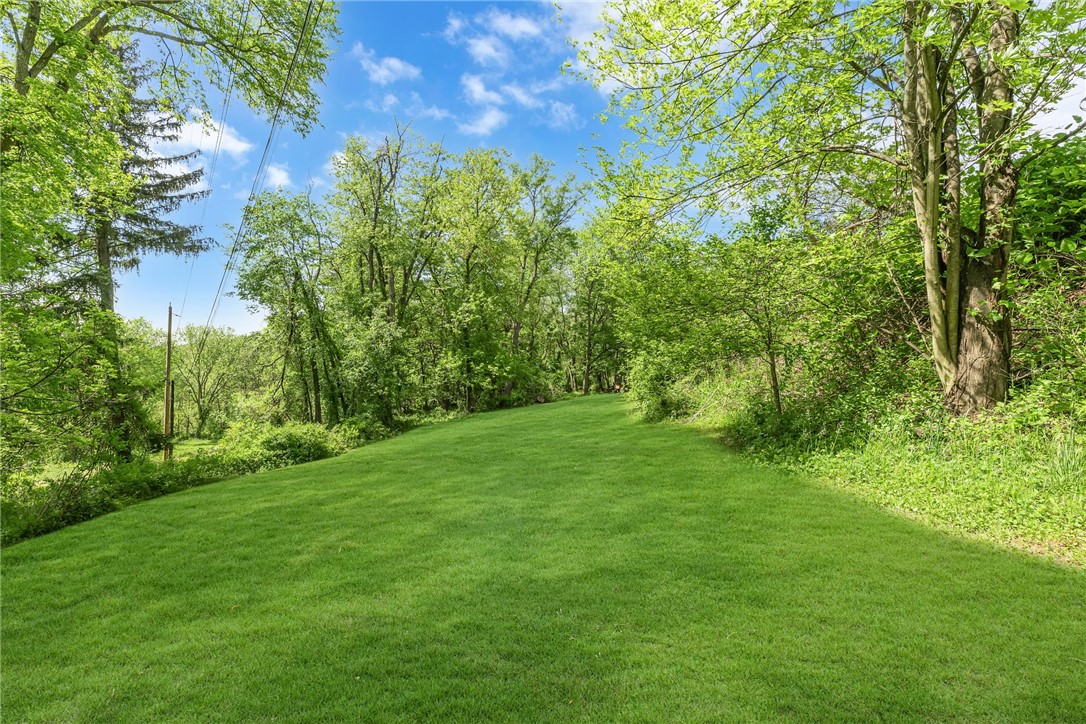 Chippewa Twp, Pennsylvania 15010, United States, 3 Bedrooms Bedrooms, ,2 BathroomsBathrooms,Residential,Active,129980