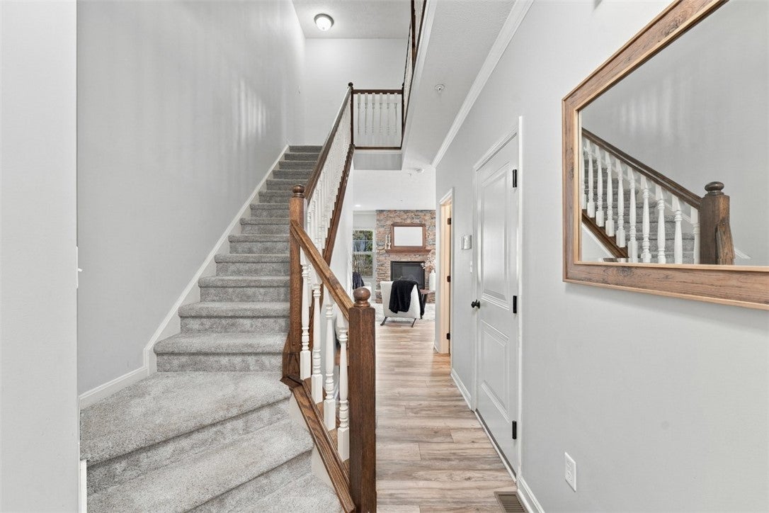 160 Harmony Rd
