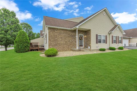 Photo of 106 Clearwater Drive, Ellwood City, PA 16117 (MLS # 1762002)