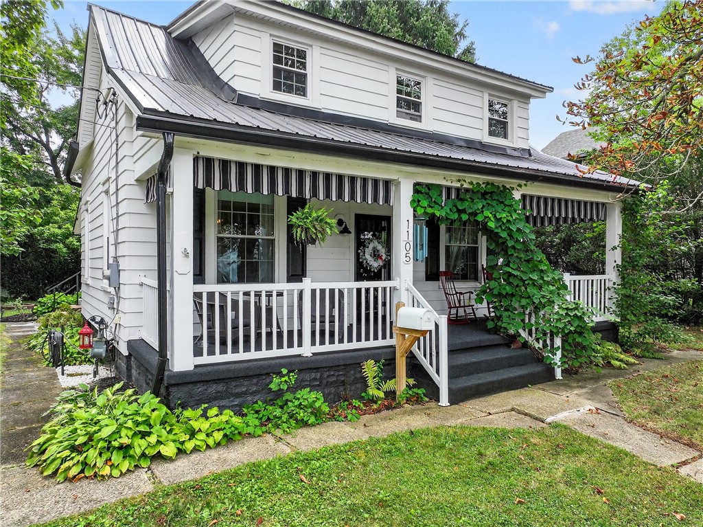 1105 Linden St.
