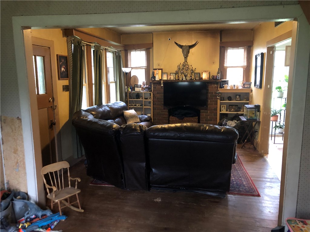 3823 National Pike, Farmington, Pennsylvania image 8