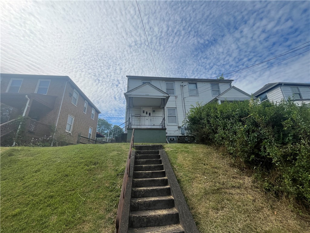 520 Farnsworth Ave, Clairton, Pennsylvania image 1