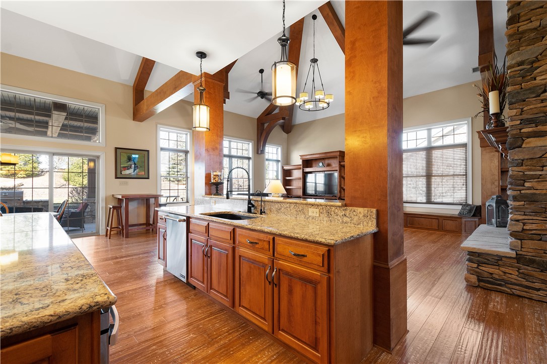 North Strabane, Pennsylvania 15317, United States, 4 Bedrooms Bedrooms, ,3 BathroomsBathrooms,Residential,Pending,83824