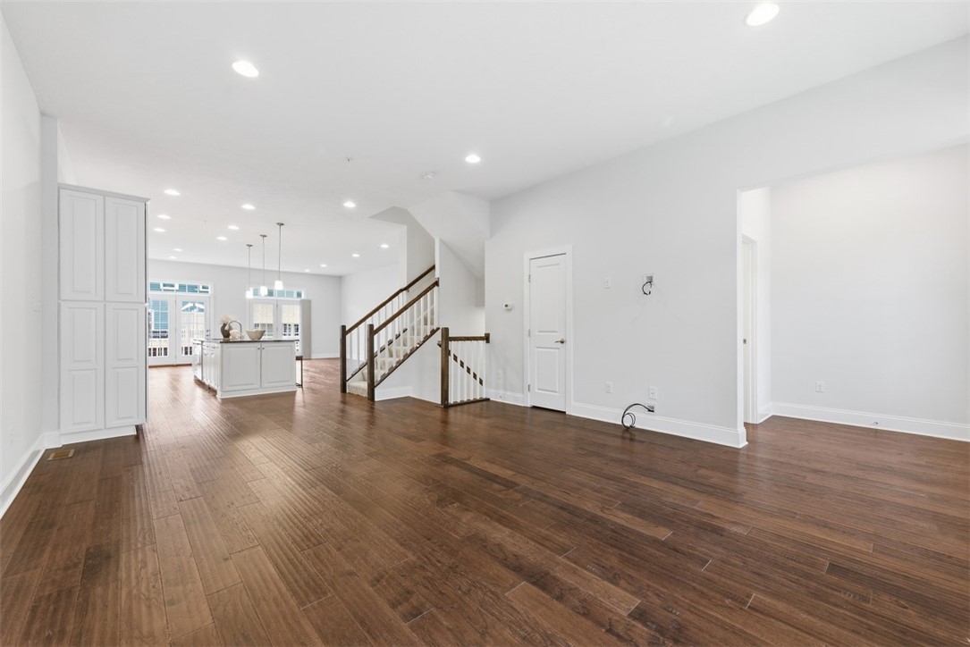 Marshall, Pennsylvania 16046, United States, 4 Bedrooms Bedrooms, ,4 BathroomsBathrooms,Residential,Active,239399