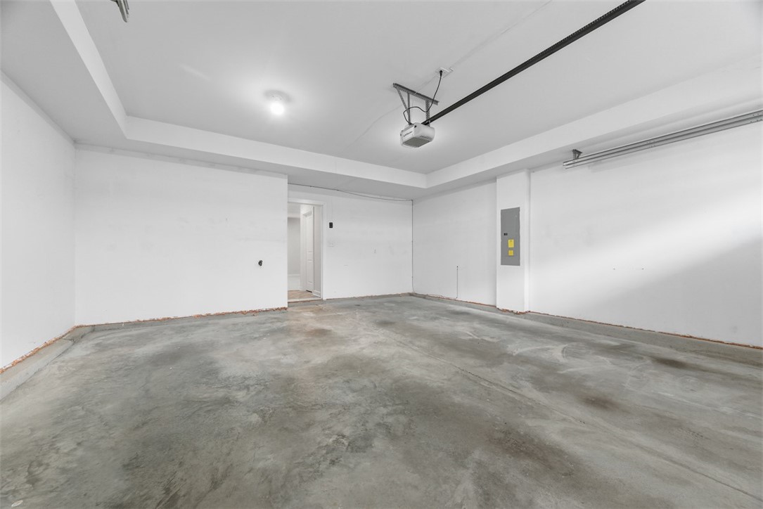 Marshall, Pennsylvania 16046, United States, 4 Bedrooms Bedrooms, ,4 BathroomsBathrooms,Residential,Active,239399