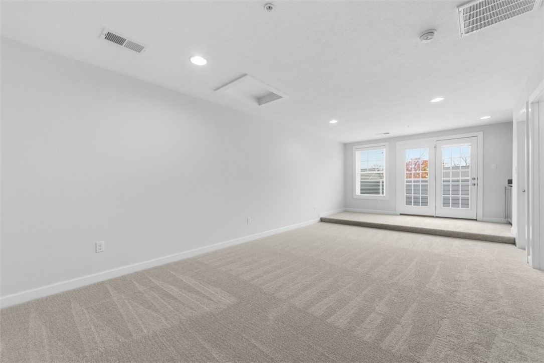 Marshall, Pennsylvania 16046, United States, 4 Bedrooms Bedrooms, ,4 BathroomsBathrooms,Residential,Active,239399