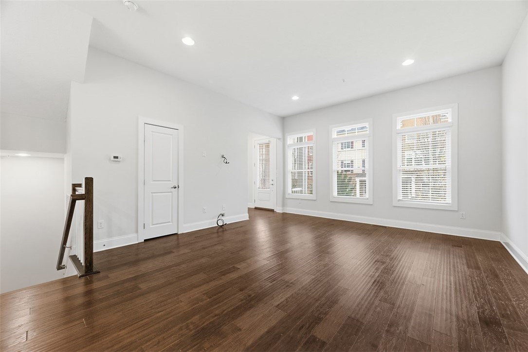 Marshall, Pennsylvania 16046, United States, 4 Bedrooms Bedrooms, ,4 BathroomsBathrooms,Residential,Active,239399