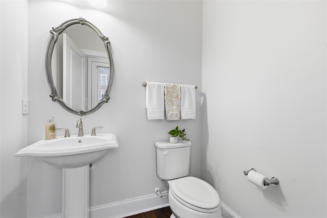 Marshall, Pennsylvania 16046, United States, 4 Bedrooms Bedrooms, ,4 BathroomsBathrooms,Residential,Active,239399